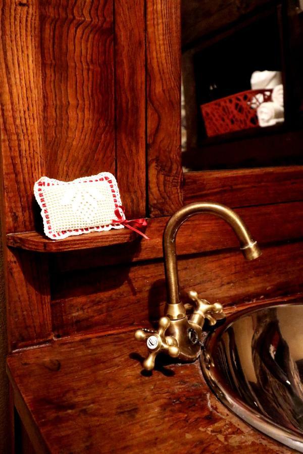 A Casa Do Tesouro Apartment Pardellan ภายนอก รูปภาพ